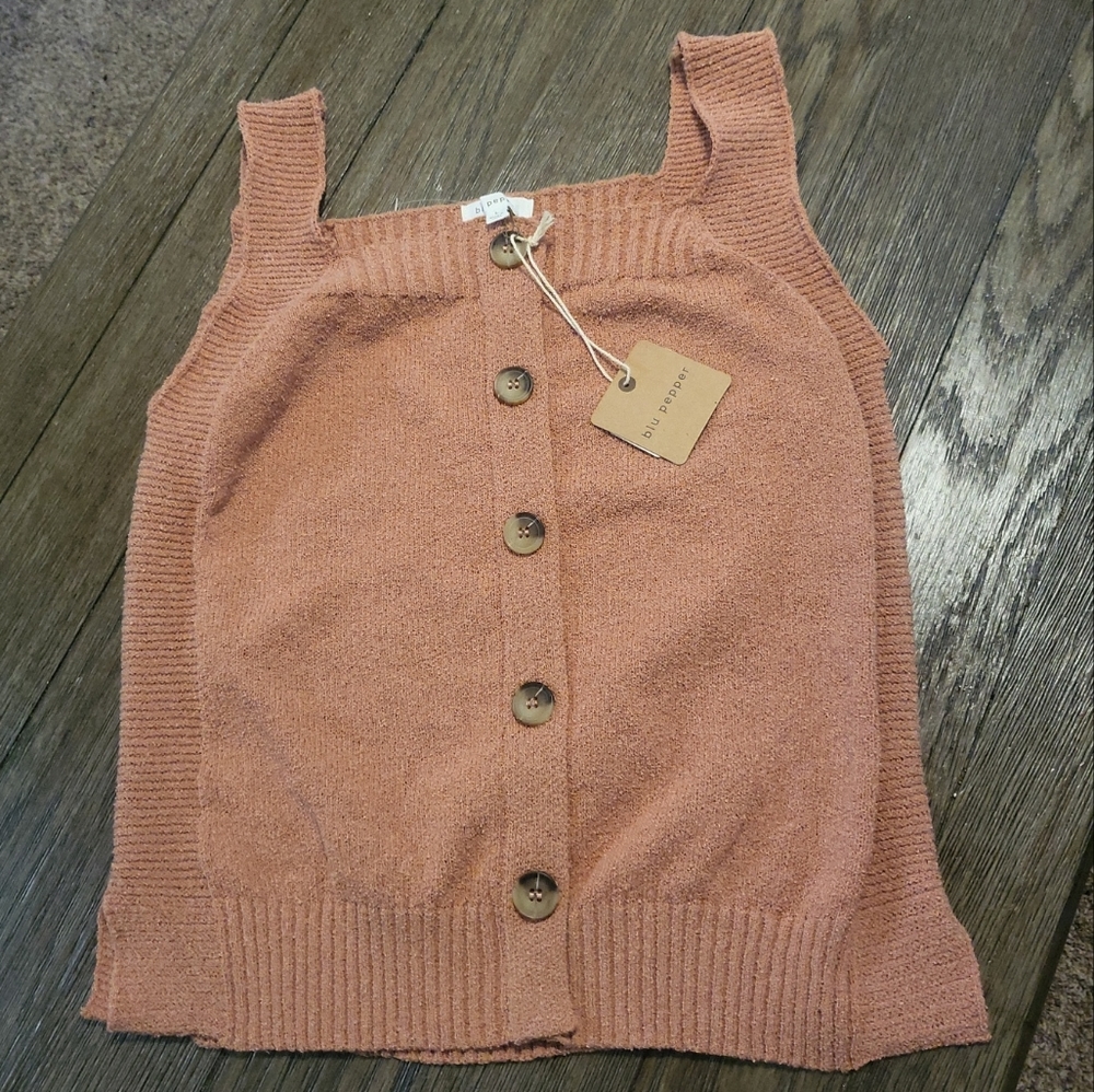 Blu Pepper Haiden Button Down Sweater Tank Apricot Large